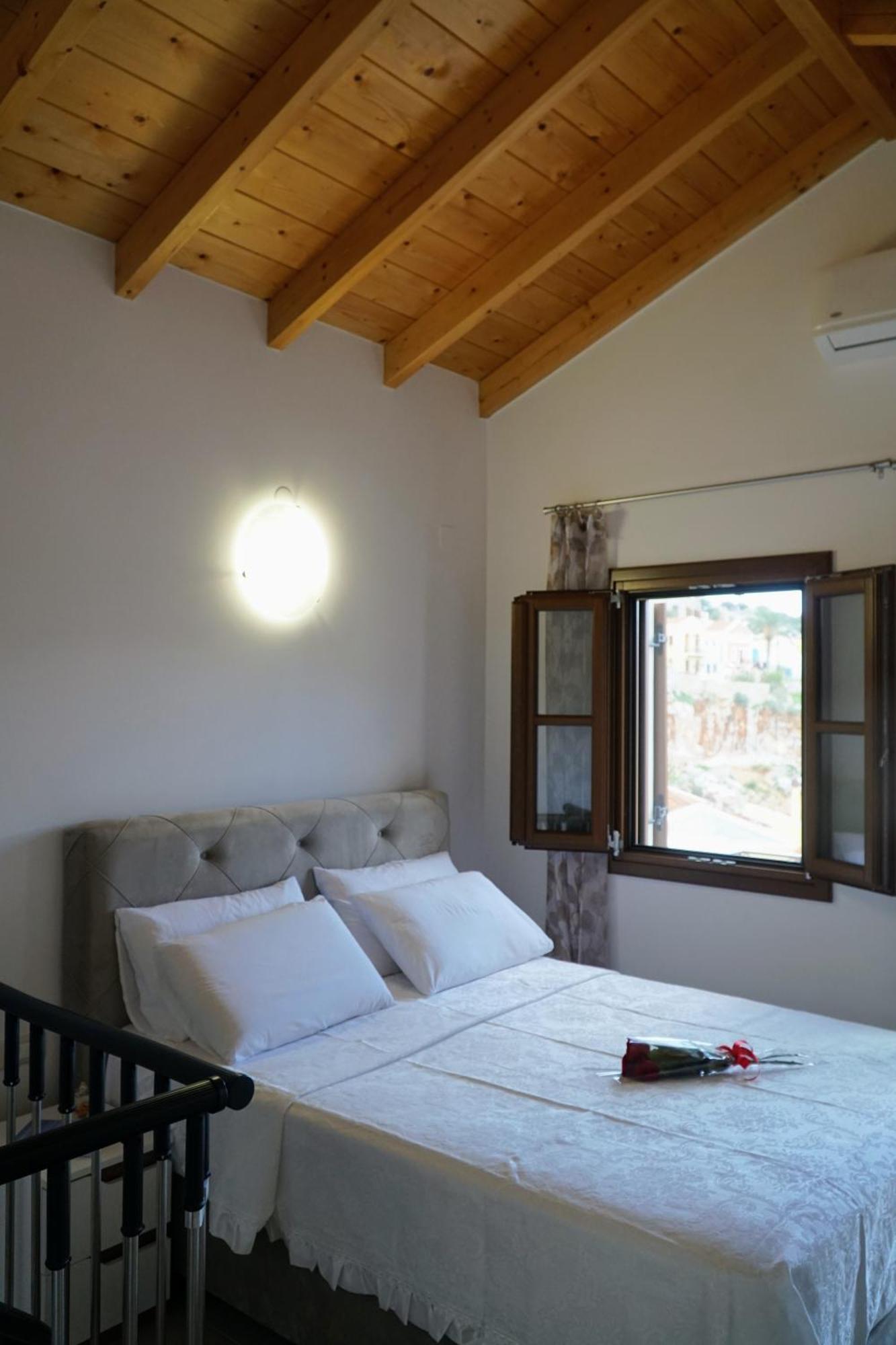 Oceanis Apartment Σύμη Εξωτερικό φωτογραφία